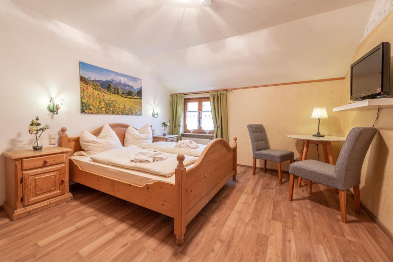 Landhotel Gasthof Stern Goessweinstein Exterior photo