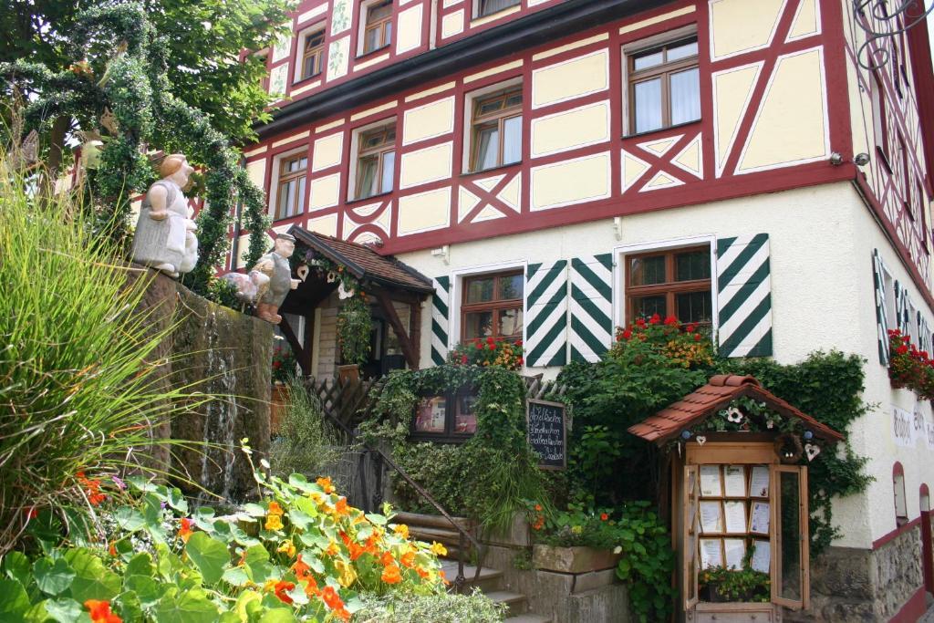 Landhotel Gasthof Stern Goessweinstein Exterior photo